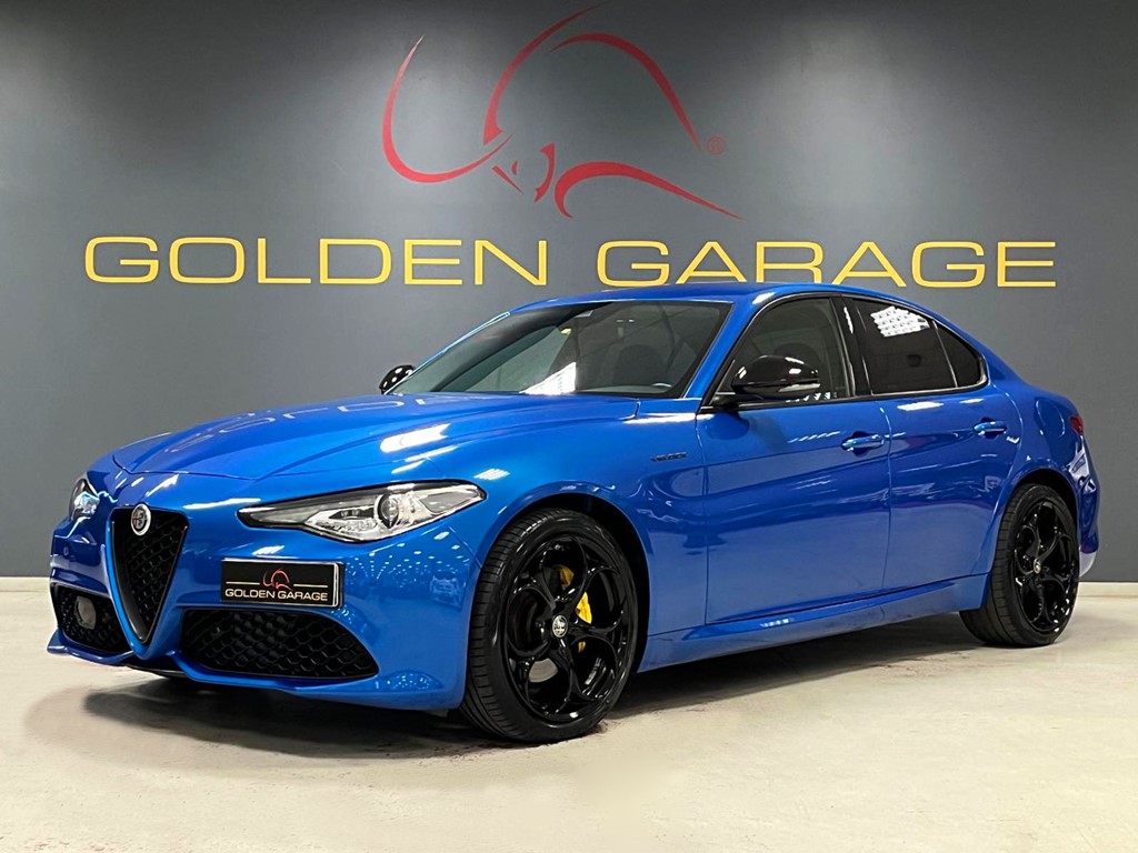 Alfa Romeo Giulia 2.2 210cv AT8 AWD Q4 Veloce blu metallizato - auto usato