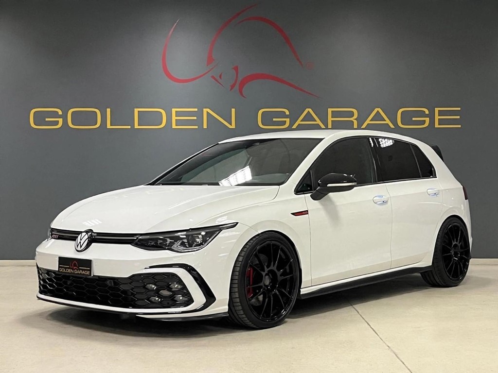 Volkswagen Golf 8.5 GTI bianco pastello - auto usato