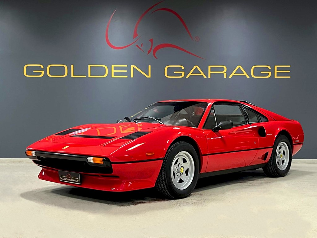 Ferrari 208 Turbo rosso pastello - auto usato