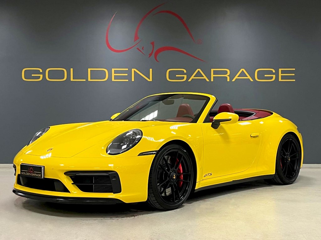 Porsche 911 (992) Carrera 4 GTS Cabrio giallo pastello - auto usato